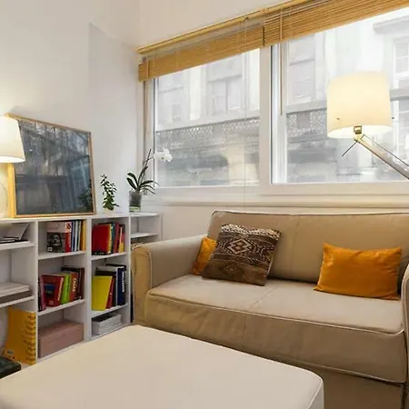 Apartment White Fabrica House