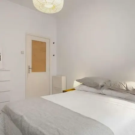 White Fabrica House Porto